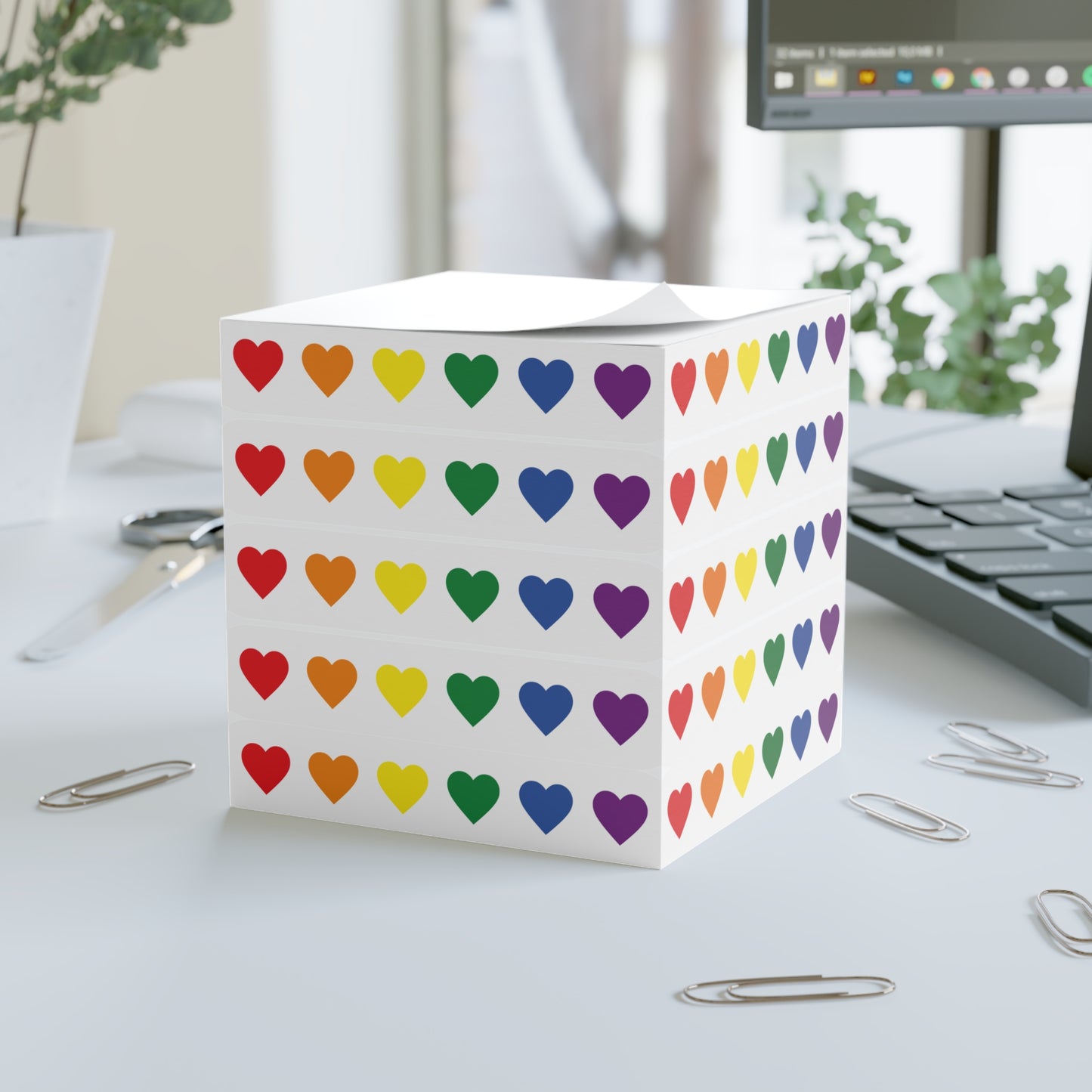 Hearts of Color Note Cube